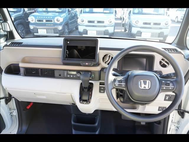 N-BOX ベースグレード 届出済未使用車(13枚目)