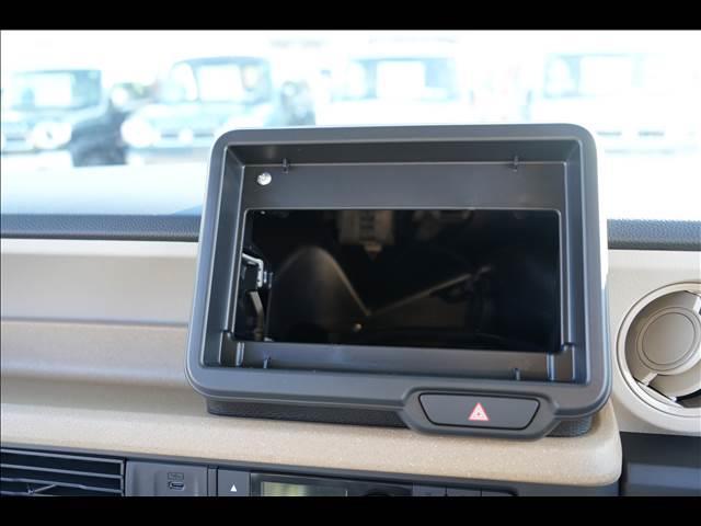 N-BOX ベースグレード 届出済未使用車(16枚目)