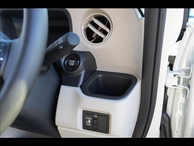 N-BOX ベースグレード 届出済未使用車(25枚目)