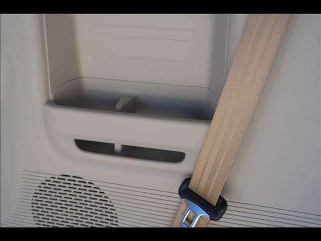 N-BOX ベースグレード 届出済未使用車(38枚目)