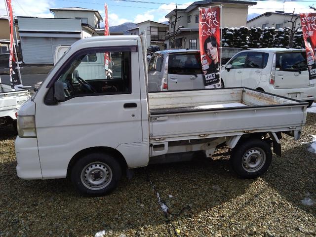 ���炢�����ԁ��C�I�����[���R�`��X����ԂłR���A�R�`�w����ԂłP�O���ł��B�����X�̍ۂ͉w�܂ł��}���ɂ�����܂��B����Ȃ��Ă��ǂ�ǂ�V�тɗ��Ă��������������Ȕ̔��͍s���Ă���܂���B