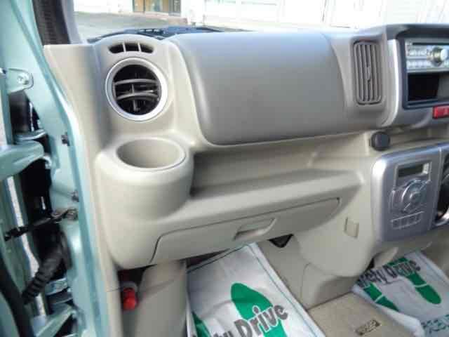 NV100クリッパーリオ 福祉車両 4WD ターボ チェアキャブスロープ 車いす仕様電動ウィンチ ウィンチ用リモコン 衝突軽減システム エマージェンシーブレーキ シートヒーター 後席分割シート スローパー(46枚目)