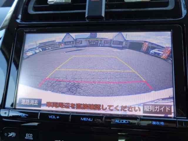 プリウス A 4WD ETC バックカメラ ナビ TV クリアランスソナー オートクルーズコントロール レーンアシスト 衝突被害軽減システム アルミホイール オートマチックハイビーム オートライト(9枚目)