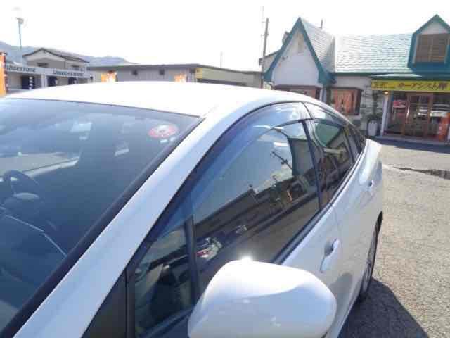 プリウス A 4WD ETC バックカメラ ナビ TV クリアランスソナー オートクルーズコントロール レーンアシスト 衝突被害軽減システム アルミホイール オートマチックハイビーム オートライト(64枚目)