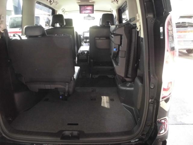 セレナ ハイウェイスターＶ　後期型　４ＷＤ　純正１０インチナビ＆フルセグテレビ＆ＤＶＤ＆Ｂｌｕｅｔｏｏｔｈ　後席フリップダウンモニター　アラウンドビューモニター　プロパイロット　両側パワースライドドア　ＬＥＤライト　スマートキー（48枚目）