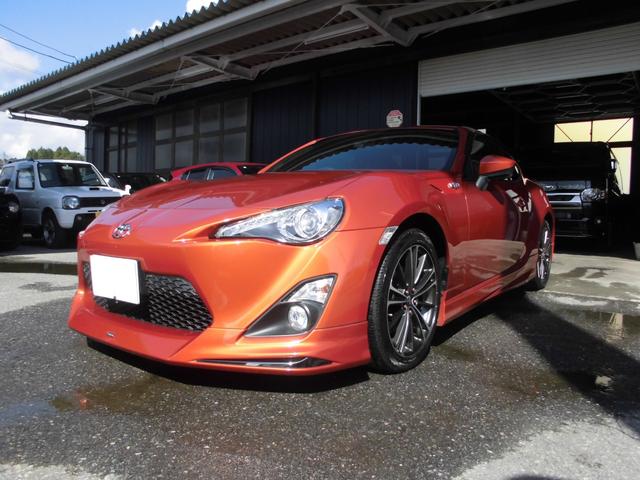 ８６ ＧＴリミテッド　モデリスタフルエアロ　リアスポイラー　純正ナビ＆フルセグテレビ＆ＤＶＤ＆Ｂｌｕｅｔｏｏｔｈ　バックカメラ　ＥＴＣ　キセノンライト　オートエアコン　ハーフレザーシート　シートヒーター　パドルシフト（15枚目）