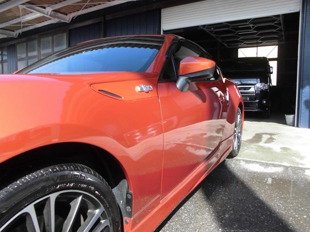 ８６ ＧＴリミテッド　モデリスタフルエアロ　リアスポイラー　純正ナビ＆フルセグテレビ＆ＤＶＤ＆Ｂｌｕｅｔｏｏｔｈ　バックカメラ　ＥＴＣ　キセノンライト　オートエアコン　ハーフレザーシート　シートヒーター　パドルシフト（25枚目）