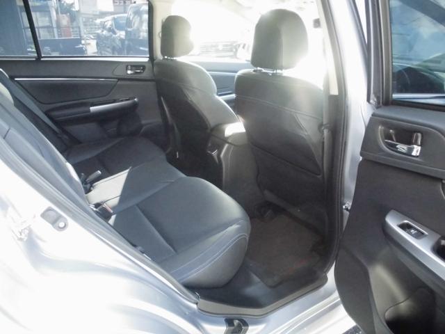 レヴォーグ 1.6GTアイサイト 4WD ターボ 純正ナビ&フルセグテレビ&DVD&Bluetooth ETC 黒本革シート シートヒーター メモリー付きパワーシート LEDヘッドライト 社外17インチアルミ 追従クルーズコントロール(7枚目)