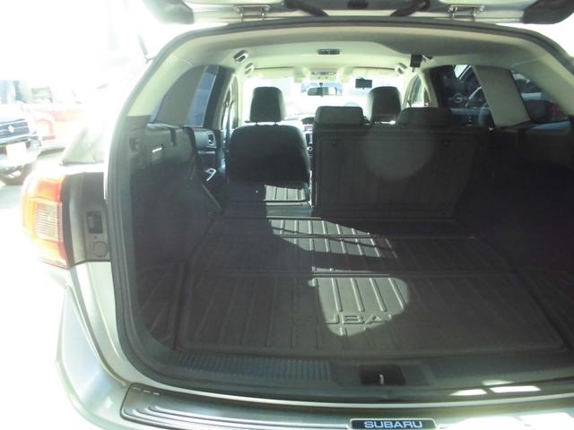 レヴォーグ 1.6GTアイサイト 4WD ターボ 純正ナビ&フルセグテレビ&DVD&Bluetooth ETC 黒本革シート シートヒーター メモリー付きパワーシート LEDヘッドライト 社外17インチアルミ 追従クルーズコントロール(37枚目)