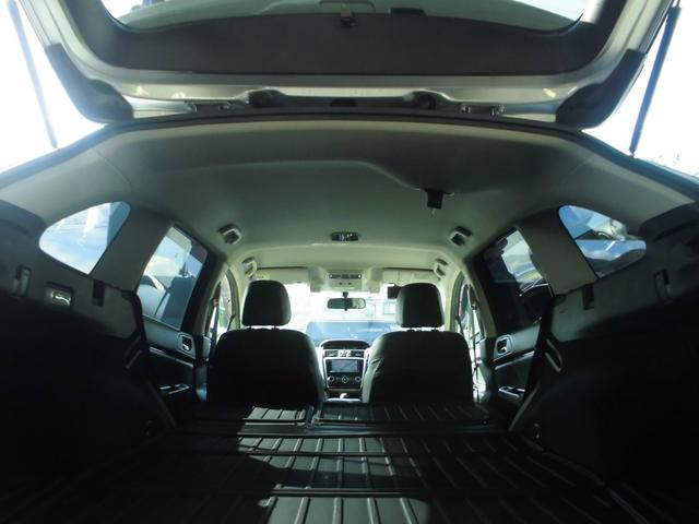 レヴォーグ 1.6GTアイサイト 4WD ターボ 純正ナビ&フルセグテレビ&DVD&Bluetooth ETC 黒本革シート シートヒーター メモリー付きパワーシート LEDヘッドライト 社外17インチアルミ 追従クルーズコントロール(39枚目)