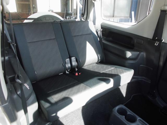 ジムニー ＸＧ　スイッチ切替式４ＷＤ　インタークーラーターボ　フロア５速　エアコン　パワステ　キーレス　パワーウィンドウ　タイミングチェーン（8枚目）