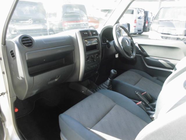 ジムニー ＸＧ　スイッチ切替式４ＷＤ　インタークーラーターボ　フロア５速　エアコン　パワステ　キーレス　パワーウィンドウ　タイミングチェーン（9枚目）