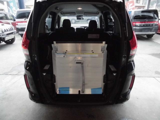 フリード＋ハイブリッド ハイブリッドＧ・ホンダセンシング　車いす仕様車　介護車輌　５名＋車いす１名の６人乗り　スロープ　固定装置　電動ウインチ　純正ナビ＆フルセグテレビ＆ＤＶＤ＆Ｂｌｕｅｔｏｏｔｈ　バックカメラ　ＥＴＣ　両側パワースライドドア　ＬＥＤライト（39枚目）