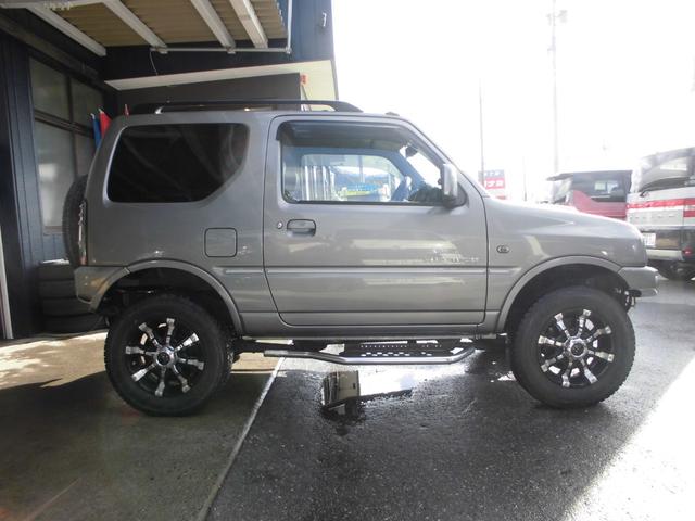 ジムニー ワイルドウインド 社外ナビ&フルセグテレビ&DVD&Bluetooth ETC シートヒーター 2インチリフトアップ 社外アルミホイール 社外マフラー 前後ショートバンパー 社外ヘッドライト LEDテール キーレス(17枚目)