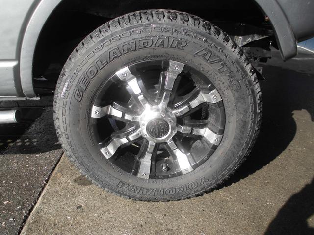 ジムニー ワイルドウインド 社外ナビ&フルセグテレビ&DVD&Bluetooth ETC シートヒーター 2インチリフトアップ 社外アルミホイール 社外マフラー 前後ショートバンパー 社外ヘッドライト LEDテール キーレス(62枚目)