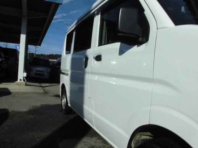 エブリイ 　車いす移動車　切替式４ＷＤ　リアスロープ　電動ウインチ　助手席側リアシート付　オートマ　パワーウィンドウ　リアヒーター　両側スライドドア　キーレス　衝突軽減ブレーキ　車線逸脱警報　オートヘッドライト（12枚目）