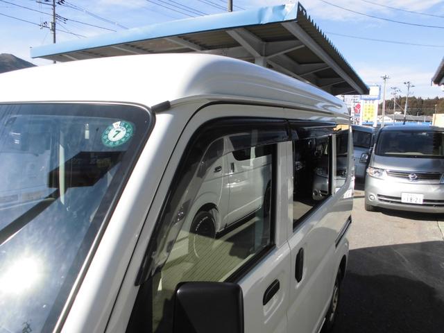 エブリイ 　車いす移動車　切替式４ＷＤ　リアスロープ　電動ウインチ　助手席側リアシート付　オートマ　パワーウィンドウ　リアヒーター　両側スライドドア　キーレス　衝突軽減ブレーキ　車線逸脱警報　オートヘッドライト（16枚目）