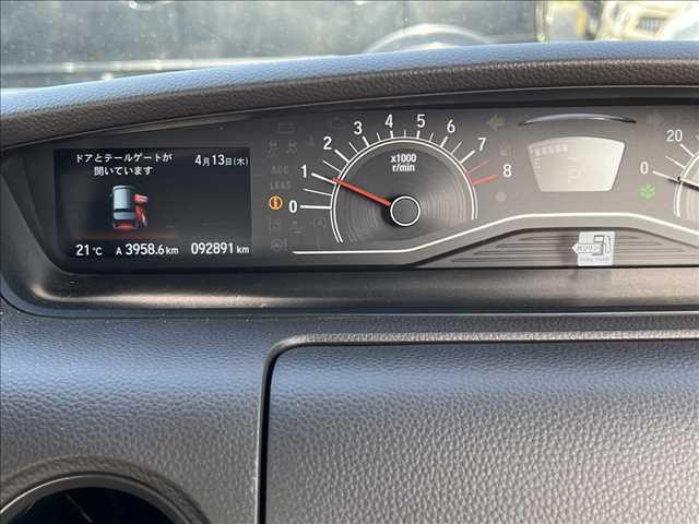 Ｇ・Ｌ　Ｈｏｎｄａ　ＳＥＮＳＩＮＧ　ナビ　ＥＴＣ　バックカメラ　スマートキー(9枚目)