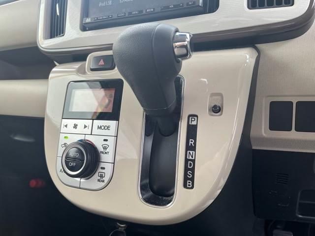 �V�t�g���o�[�����삵�₷���ʒu�ɂ���܂��ˁI