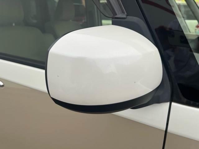 �T�C�h�~���[�ɂȂ�܂��I