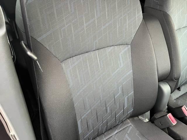 ワゴンＲスティングレー Ｘ　衝突軽減　社外ナビ　シートヒータ　横滑防止装置　アイドリングストップ　フォグランプ　ディスチャージヘッドランプ　ウィンカーミラー　プッシュスタート　オートエアコン　ドラレコ　純正アルミホイール（28枚目）