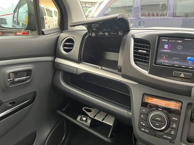 ワゴンＲスティングレー Ｘ　衝突軽減　社外ナビ　シートヒータ　横滑防止装置　アイドリングストップ　フォグランプ　ディスチャージヘッドランプ　ウィンカーミラー　プッシュスタート　オートエアコン　ドラレコ　純正アルミホイール（45枚目）