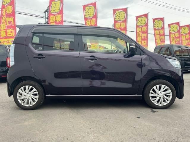 ワゴンＲスティングレー Ｘ　衝突軽減　社外ナビ　シートヒータ　横滑防止装置　アイドリングストップ　フォグランプ　ディスチャージヘッドランプ　ウィンカーミラー　プッシュスタート　オートエアコン　ドラレコ　純正アルミホイール（49枚目）