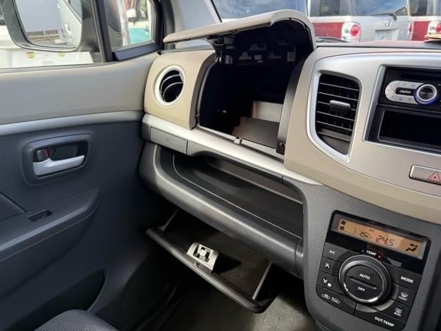 フレア XS 社外CDオーディオ ETC オートエアコン ドアバイザー 純正アルミホイール ウィンカーミラー エアバック 革巻きハンドル スマートキー シガーソケット チルトステアリング プッシュスタート(46枚目)