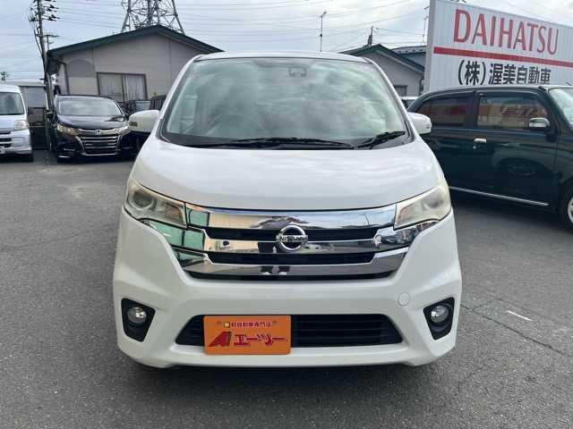 デイズ ハイウェイスターＸ　Ｖセレクション＋セーフティＩＩ　衝突軽減　純正ナビ　横滑防止　バックカメラ　ディスチャージヘッドランプ　フォグランプ　純正アルミホイール　ウィンカーミラー　オートエアコン　革巻きハンドル　プッシュスタート　アイドリングストップ（16枚目）