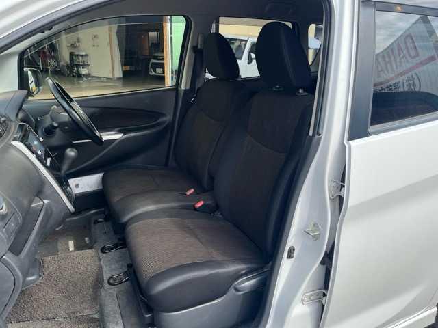 デイズ ハイウェイスターＸ　Ｖセレクション＋セーフティＩＩ　衝突軽減　純正ナビ　横滑防止　バックカメラ　ディスチャージヘッドランプ　フォグランプ　純正アルミホイール　ウィンカーミラー　オートエアコン　革巻きハンドル　プッシュスタート　アイドリングストップ（39枚目）