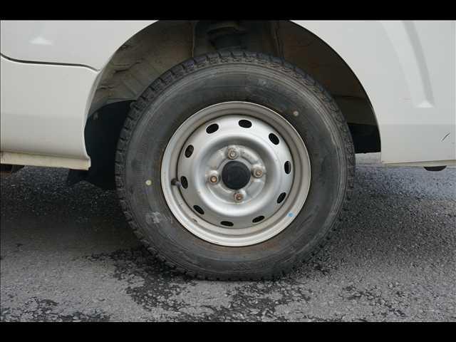 ハイゼットトラック スタンダード 4WD 純正ラジオ エアコン ドアバイザー レベライザー シガーソケット(24枚目)