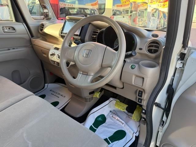 Ｎ－ＢＯＸ Ｇ　社外ナビ　前後ドラレコ　ＥＳＣ　ドアバイザー　社外アルミホイール　マニュアルエアコン　レベライザー　シガーソケット　プッシュスタート（25枚目）