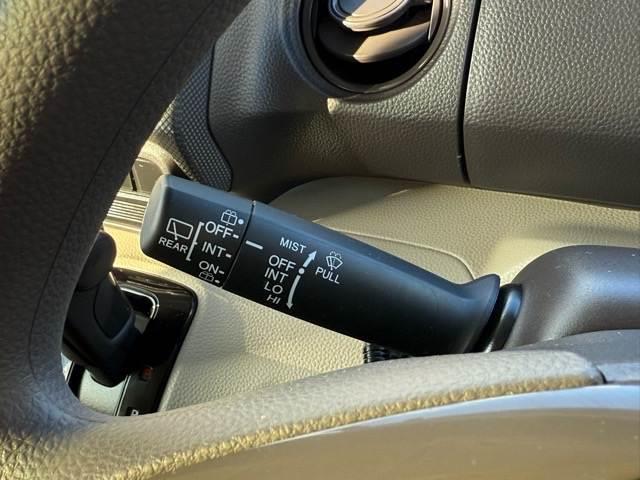 N-BOX G 社外SDナビ ETC スライドドア 横滑り防止 スマートキー プッシュスタート LEDヘッドライト ウィンカーミラー 社外14インチアルミホイール オートライト オートエアコン(18枚目)