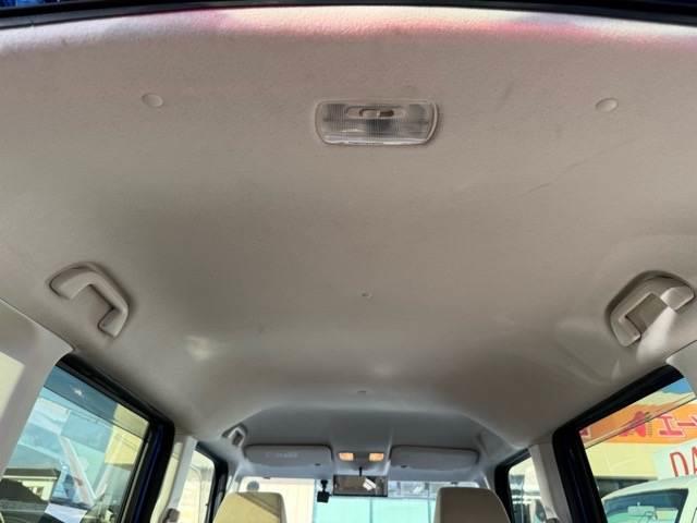 N-BOX G 社外SDナビ ETC スライドドア 横滑り防止 スマートキー プッシュスタート LEDヘッドライト ウィンカーミラー 社外14インチアルミホイール オートライト オートエアコン(32枚目)