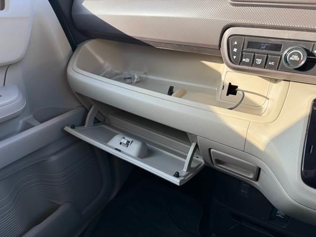 N-BOX G 社外SDナビ ETC スライドドア 横滑り防止 スマートキー プッシュスタート LEDヘッドライト ウィンカーミラー 社外14インチアルミホイール オートライト オートエアコン(42枚目)