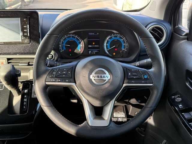 デイズ ハイウェイスター　Ｘ　プロパイロットエディション　衝突軽減　全方位カメラ　ＥＴＣ　クルーズコントロール　オートライト　オートエアコン　ＬＥＤヘッドライト　フォグランプ　ウィンカーミラー　ハーフレザーシート純正１４インチアルミホイール　プッシュスタート（23枚目）