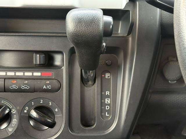 ハスラー A CDオーディオ ETC 純正ホイール ドアバイザ レベライザー マニュアルエアコン パワーステアリング パワーウィンドウ キーレスエントリー(22枚目)