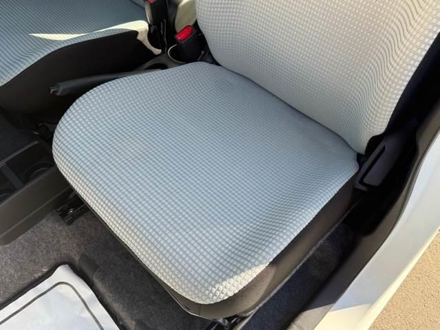 アルト Ｌ　衝突軽減　社外ＳＤナビ　シートヒータ　横滑防止　純正スチールホイール　シガーソケット　コーナーセンサー　レベライザー　アイドリングストップ　マニュアルエアコン　パワーステアリング　パワーウィンドウ（35枚目）