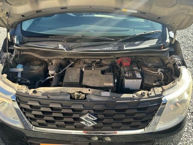 ワゴンＲ ＦＸ　純正ＣＤオーディオ　シ－トヒ－ター　キーレス　純正スチールホイール　レベライザー　オートエアコン　シガーソケット　パワーウィンドウ　パワーステアリング（12枚目）