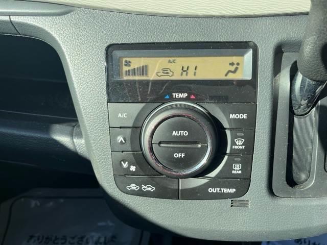 ワゴンＲ ＦＸ　純正ＣＤオーディオ　シ－トヒ－ター　キーレス　純正スチールホイール　レベライザー　オートエアコン　シガーソケット　パワーウィンドウ　パワーステアリング（21枚目）