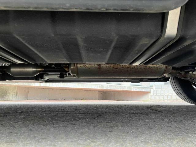 ヴォクシー S-Z ETC バックカメラ Bluetooth接続 左右パワースライドドア 電動リアゲート ユニバーサルステップ 寒冷地仕様 シートヒーター ワイパーデアイサー 4WD 禁煙車 DVD再生(33枚目)