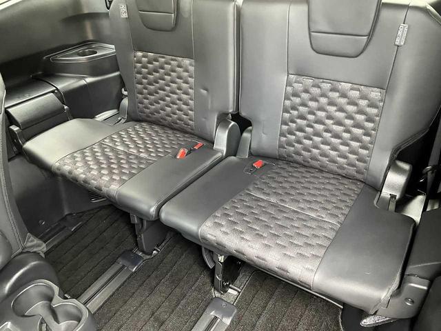 ヴォクシー S-Z ETC バックカメラ Bluetooth接続 左右パワースライドドア 電動リアゲート ユニバーサルステップ 寒冷地仕様 シートヒーター ワイパーデアイサー 4WD 禁煙車 DVD再生(62枚目)