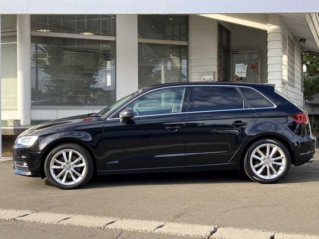 Ａ３ スポーツバック１．８ＴＦＳＩクワトロ　４ＷＤ　ＥＴＣ　バックカメラ　アダプティブクルーズコントロール機能　クリアランスソナー　パドルシフト　オートデュアルエアコン　ヘッドライトウォッシャー　ドライブセレクト　　ミラーヒーター　ＣＤ（25枚目）