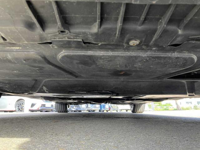 Ａ３ スポーツバック１．８ＴＦＳＩクワトロ　４ＷＤ　ＥＴＣ　バックカメラ　アダプティブクルーズコントロール機能　クリアランスソナー　パドルシフト　オートデュアルエアコン　ヘッドライトウォッシャー　ドライブセレクト　　ミラーヒーター　ＣＤ（35枚目）