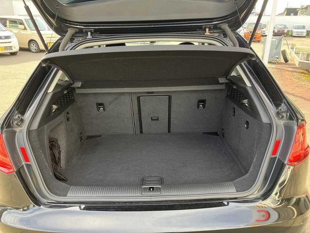 Ａ３ スポーツバック１．８ＴＦＳＩクワトロ　４ＷＤ　ＥＴＣ　バックカメラ　アダプティブクルーズコントロール機能　クリアランスソナー　パドルシフト　オートデュアルエアコン　ヘッドライトウォッシャー　ドライブセレクト　　ミラーヒーター　ＣＤ（73枚目）
