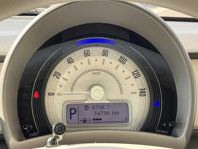 アルトラパン Ｇ　４ＷＤ　ワンオーナー　シートヒーター　クリアランスソナー　レーンキープアシスト　　オートライト　ディスプレイオーディオ　ＰＶＨ－９３００ＤＶＳＺＳ　衝突被害軽減ブレーキ　ＣＤ　ＤＶＤ再生（3枚目）