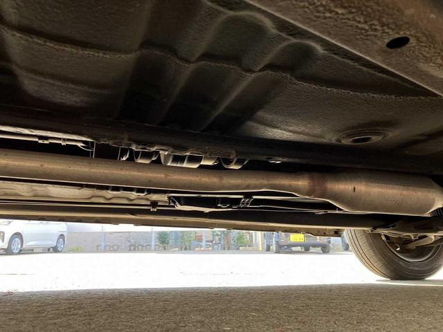 アルトラパン Ｇ　４ＷＤ　ワンオーナー　シートヒーター　クリアランスソナー　レーンキープアシスト　　オートライト　ディスプレイオーディオ　ＰＶＨ－９３００ＤＶＳＺＳ　衝突被害軽減ブレーキ　ＣＤ　ＤＶＤ再生（33枚目）