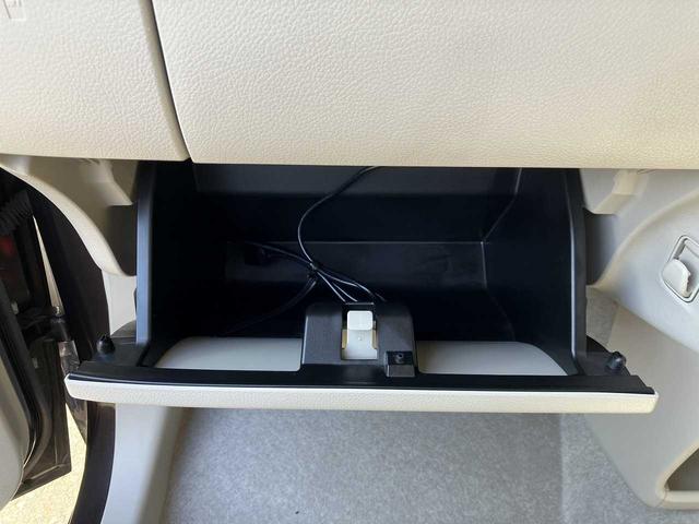 アルトラパン Ｇ　４ＷＤ　ワンオーナー　シートヒーター　クリアランスソナー　レーンキープアシスト　　オートライト　ディスプレイオーディオ　ＰＶＨ－９３００ＤＶＳＺＳ　衝突被害軽減ブレーキ　ＣＤ　ＤＶＤ再生（62枚目）