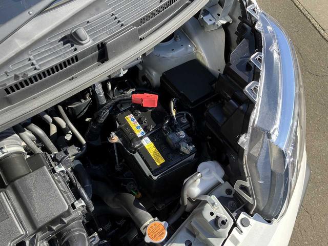 ルーミー G 4WD ETC 前後ドライブレコーダー バックカメラ 左右パワースライドドア プリクラッシュセーフティ 横滑り防止機能 ワイパーデアイサー TVフルセグ Bluetooth接続 CD DVD再生(31枚目)