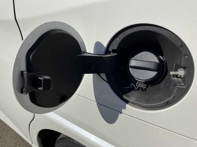 ルーミー G 4WD ETC 前後ドライブレコーダー バックカメラ 左右パワースライドドア プリクラッシュセーフティ 横滑り防止機能 ワイパーデアイサー TVフルセグ Bluetooth接続 CD DVD再生(32枚目)